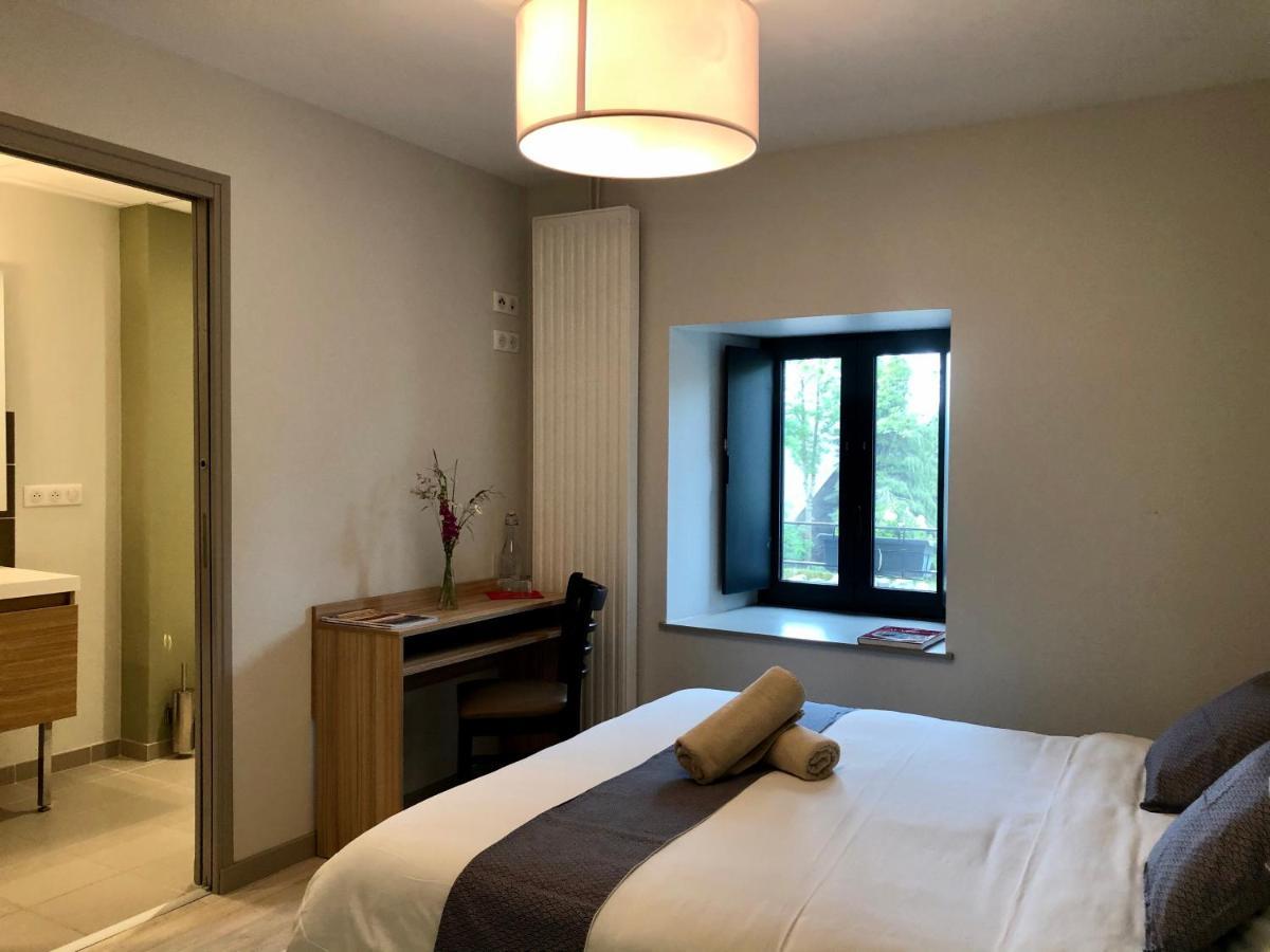 Montgreleix Auberge Du Cezallier מראה חיצוני תמונה