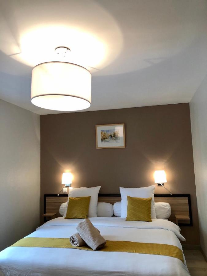 Montgreleix Auberge Du Cezallier מראה חיצוני תמונה