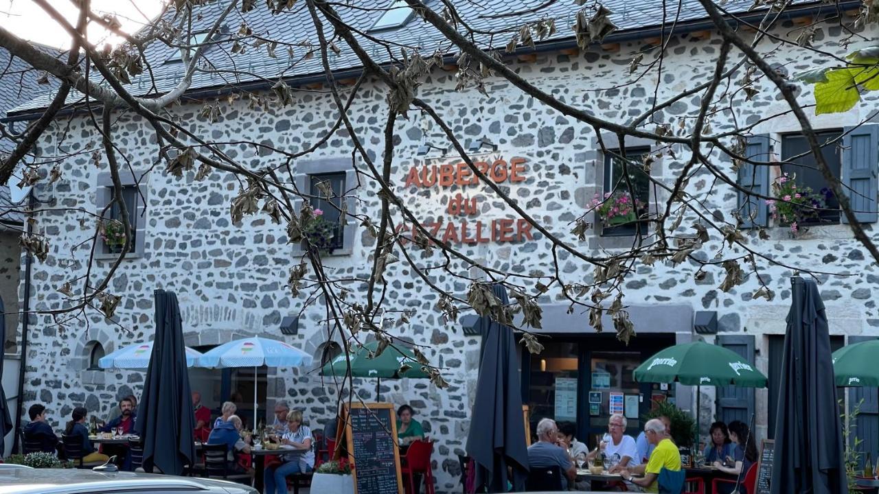 Montgreleix Auberge Du Cezallier מראה חיצוני תמונה